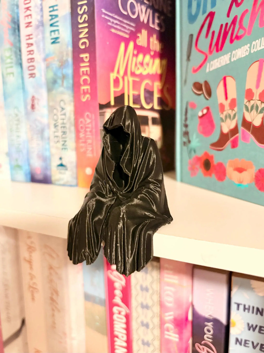3D Printed Grim Reaper Bookshelf Sitter