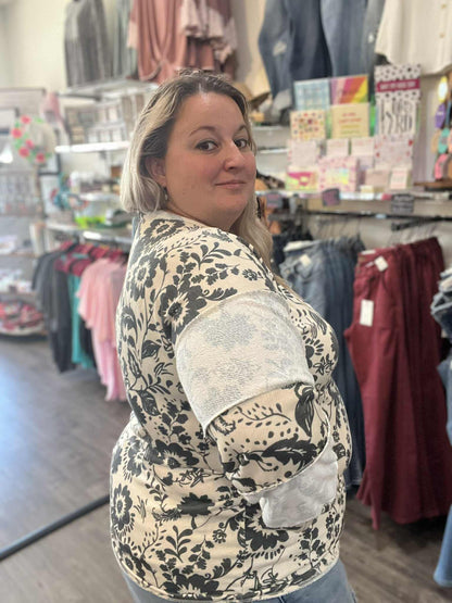 Round Neck Print Reverse Contrast Top