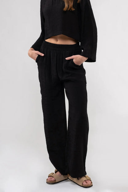 Lightweight High Rise Pants