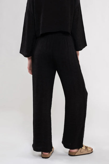 Lightweight High Rise Pants