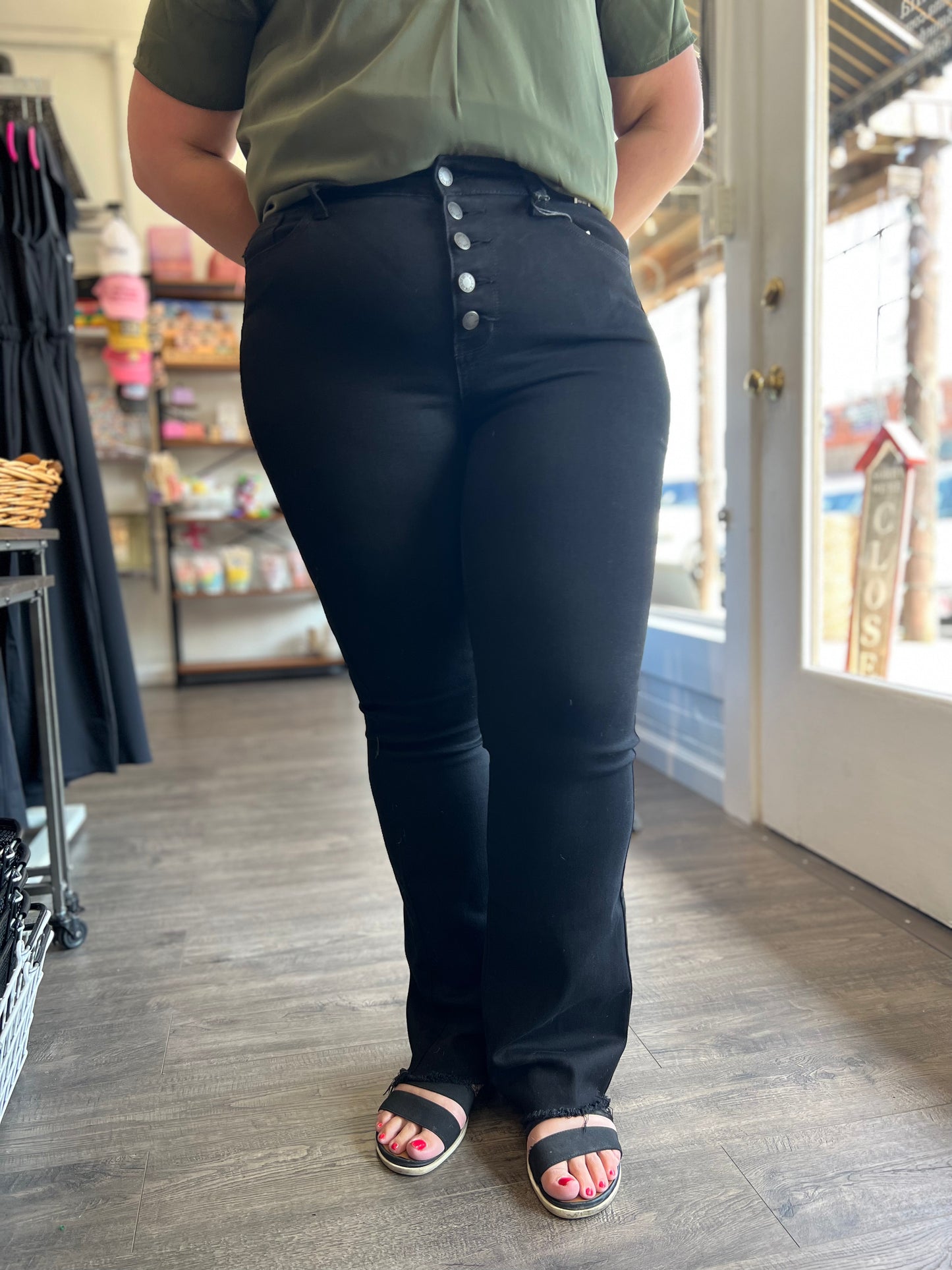 Black Button fly Boot Cut - Judy Blue 82570