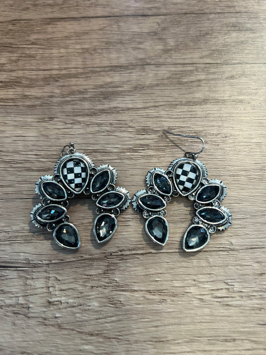 Checkerboard Naja Style Earring