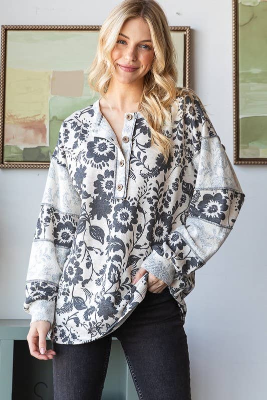 Round Neck Print Reverse Contrast Top