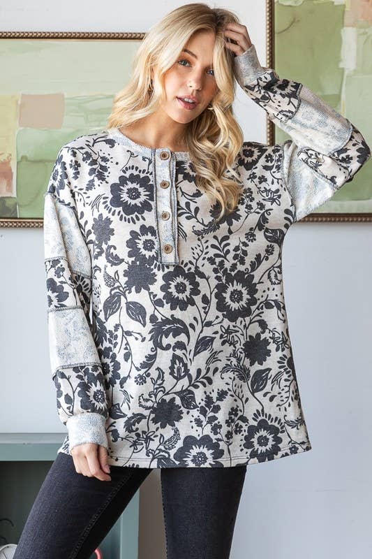 Round Neck Print Reverse Contrast Top